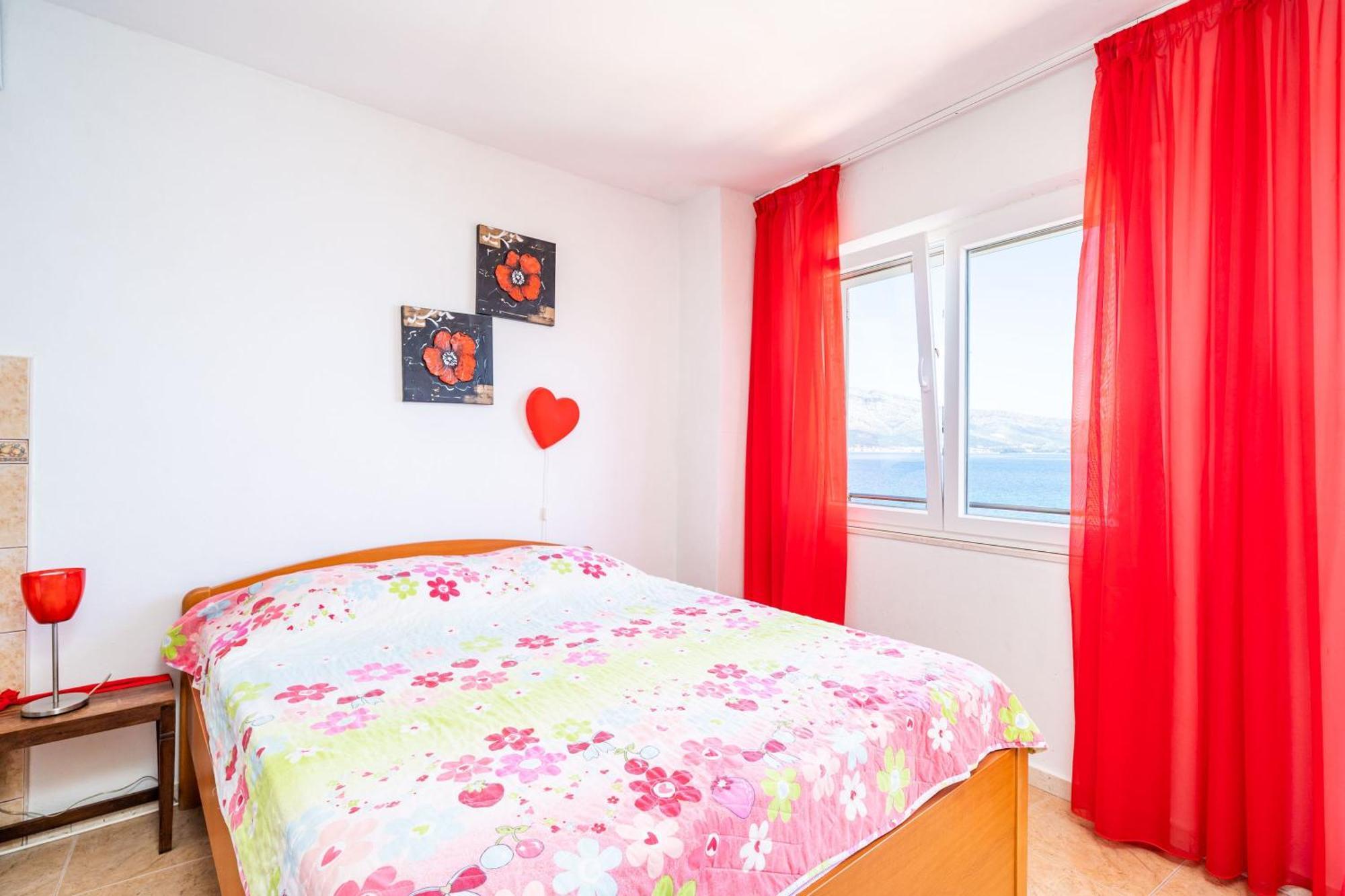 Apartments Nikolina Lumbarda Szoba fotó